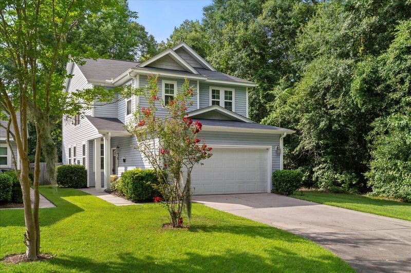 8864 Kellum Dr, North Charleston, SC 29420