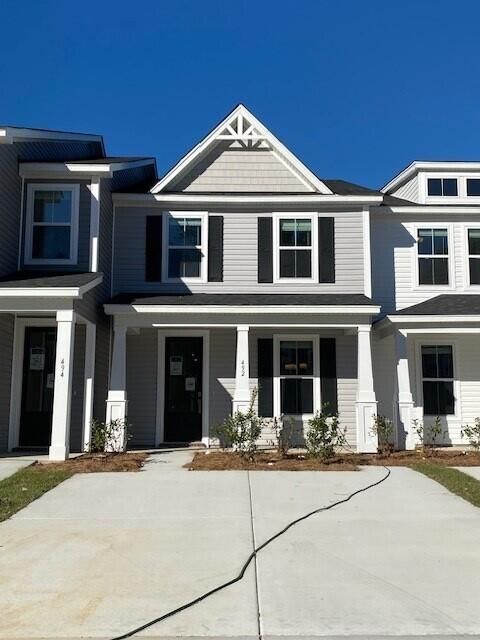 492 Green Fern Dr, Summerville, SC 29483