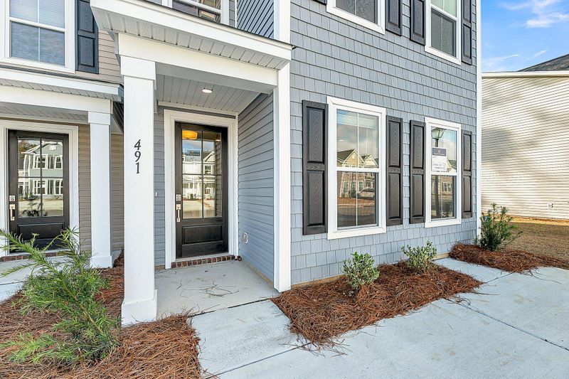 491 Green Fern Dr, Summerville, SC 29483