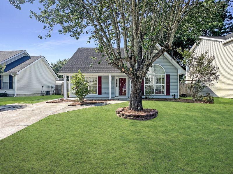 1509 Linden Ln, Goose Creek, SC 29445