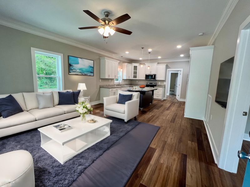 321 S Parler Ave, Saint George, SC 29477