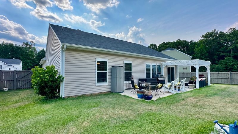 266 Urbano Ln, Goose Creek, SC 29445