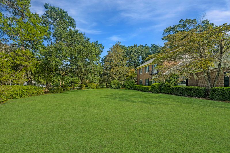 1912 Pinopolis Rd, Pinopolis, SC 29469