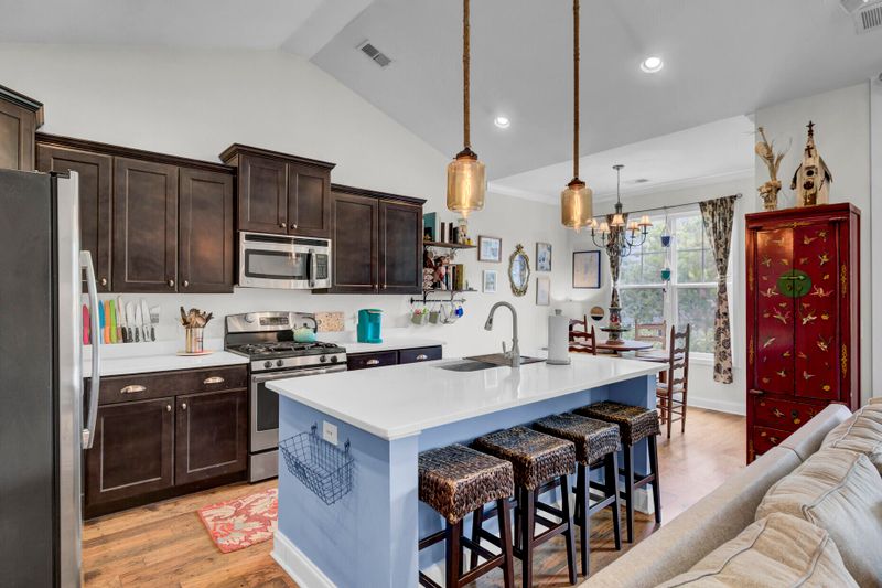 1467 Longspur Dr, Mount Pleasant, SC 29466