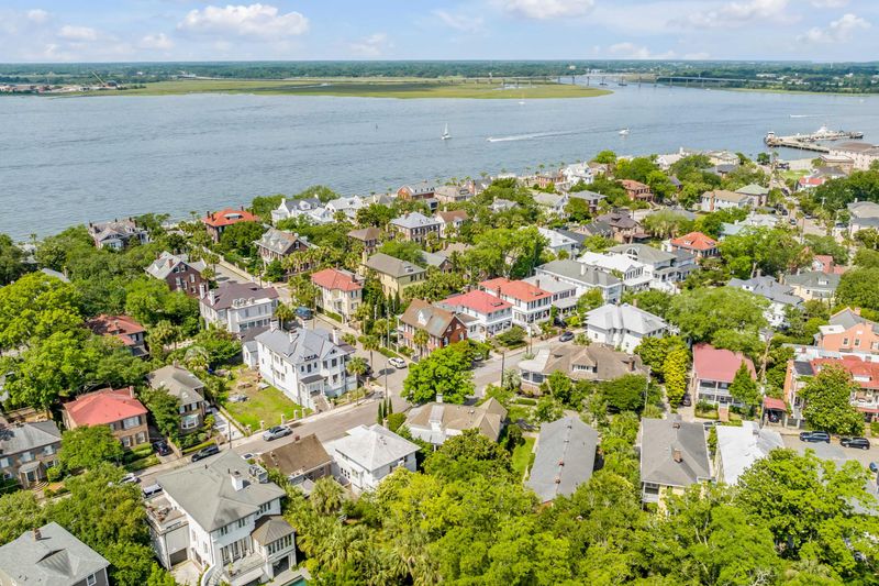 52 Gibbes St, Charleston, SC 29401