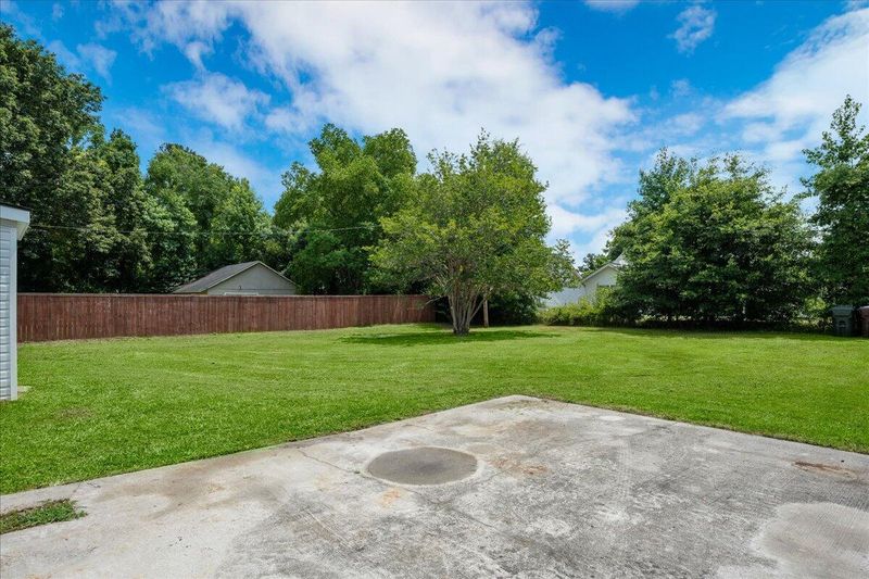 186 Monitor Cir, Moncks Corner, SC 29461