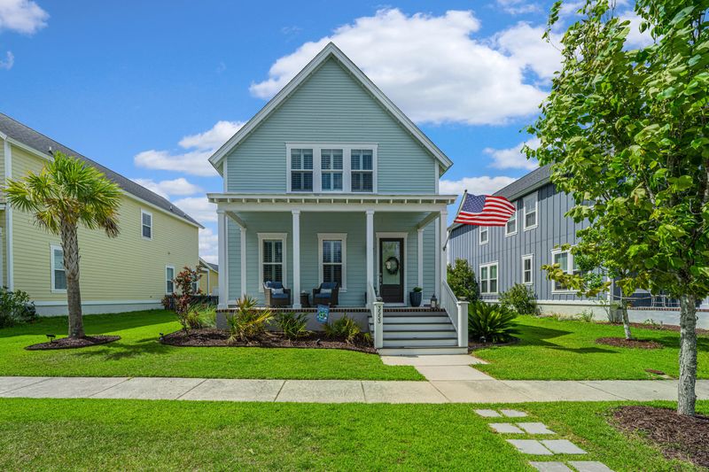 3553 Sewel Ave, Mount Pleasant, SC 29466