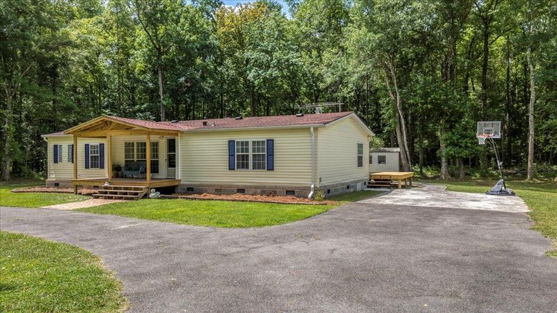 1051 Sandy Run Cir, Summerville, SC 29486