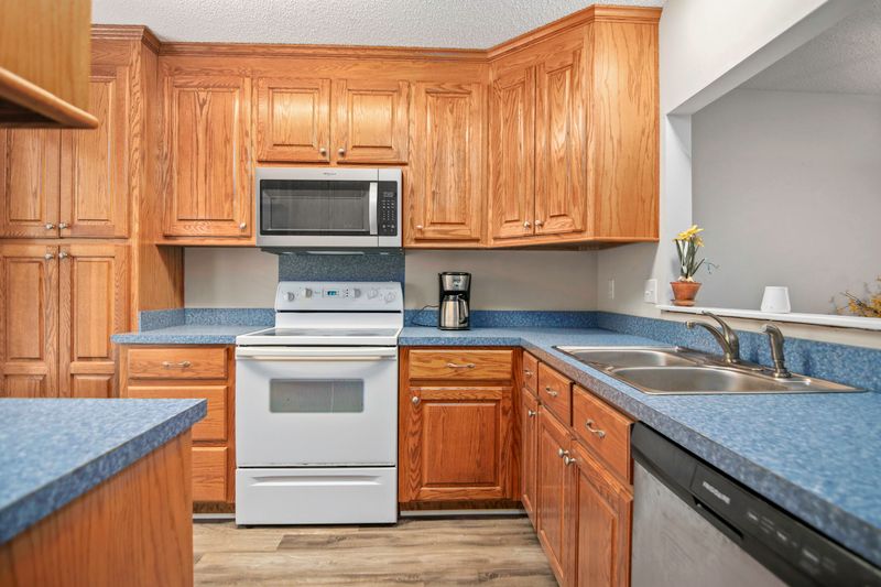 507 Reserve Way, Summerville, SC 29485