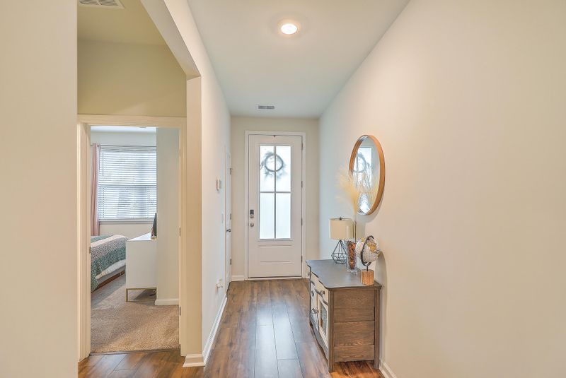 405 Bering Ln, Summerville, SC 29486