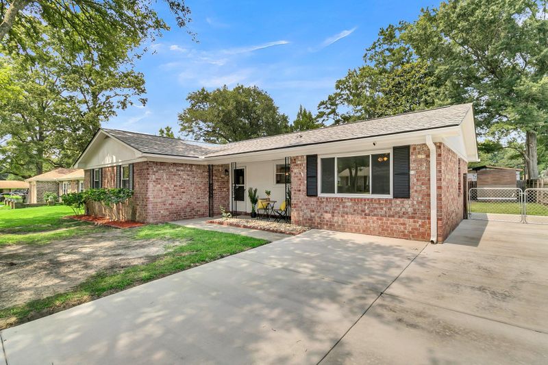 22 Rumson Rd, Goose Creek, SC 29445