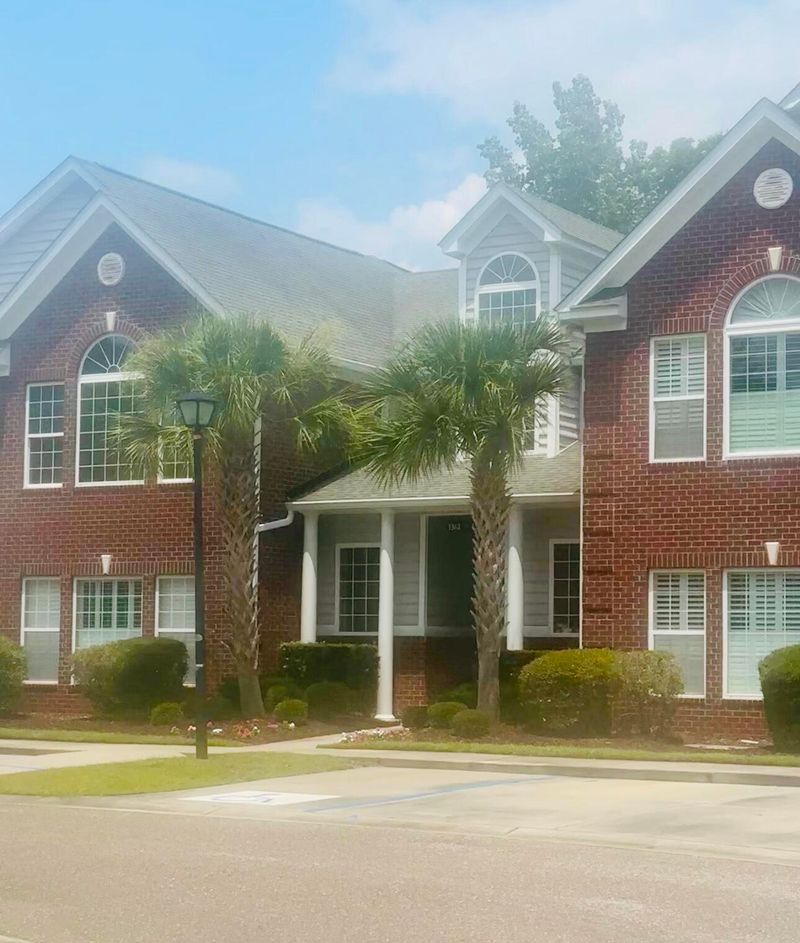 1361 Kingsford Ln, Mount Pleasant, SC 29466