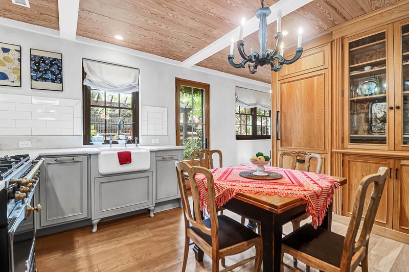 26 Society St, Charleston, SC 29401