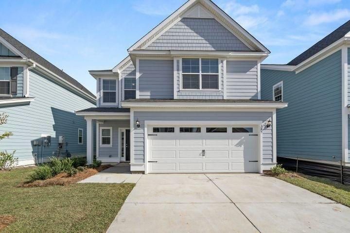 395 Green Fern Dr, Summerville, SC 29483