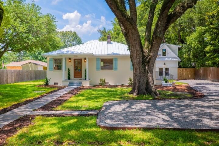 2234 Woodland Shores Rd, Charleston, SC 29412