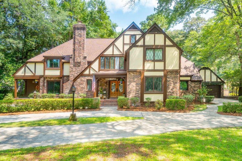 113 President Cir, Summerville, SC 29483