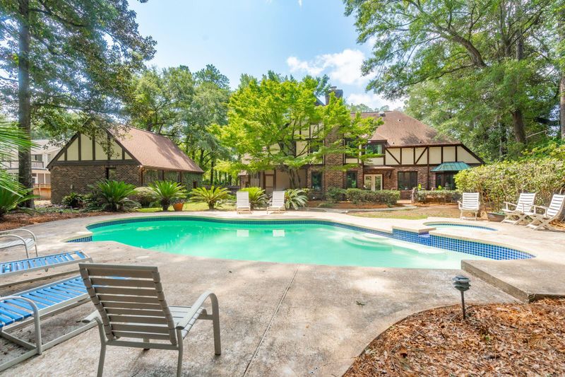 113 President Cir, Summerville, SC 29483