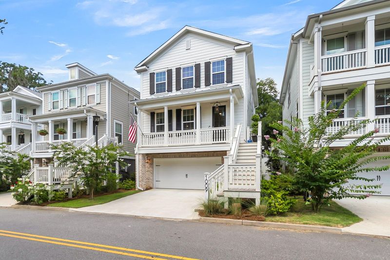 1009 Avenue Of Oaks, Charleston, SC 29407