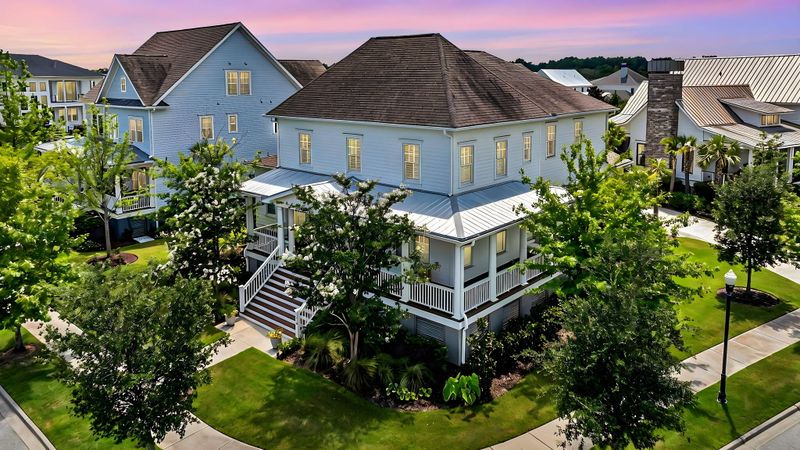 370 Lesesne St, Charleston, SC 29492
