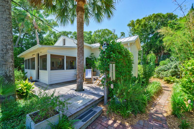706 E Cooper Ave, Folly Beach, SC 29439