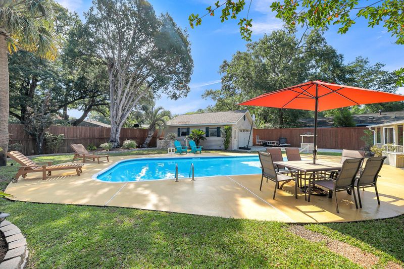 4622 Darlene St, North Charleston, SC 29405