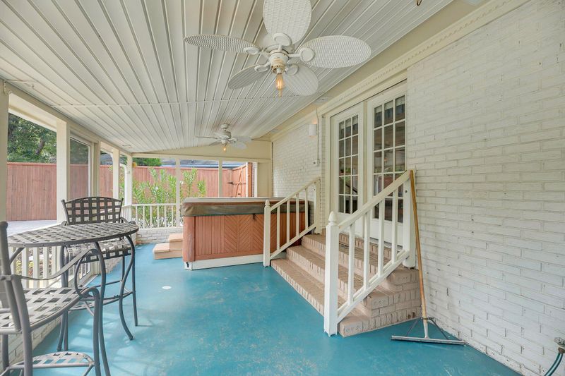 4622 Darlene St, North Charleston, SC 29405