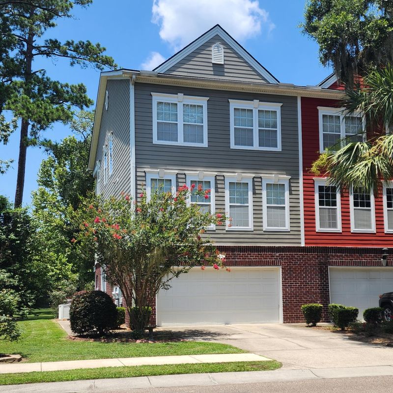 9120 Parlor Dr, Ladson, SC 29456