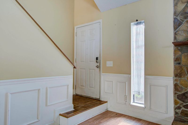 202 Bridgecreek Dr, Goose Creek, SC 29445