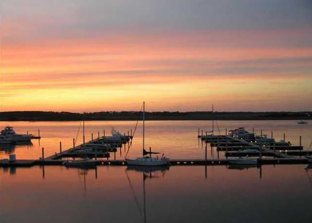 67 W 9th St #B-4, Folly Beach, SC 29439