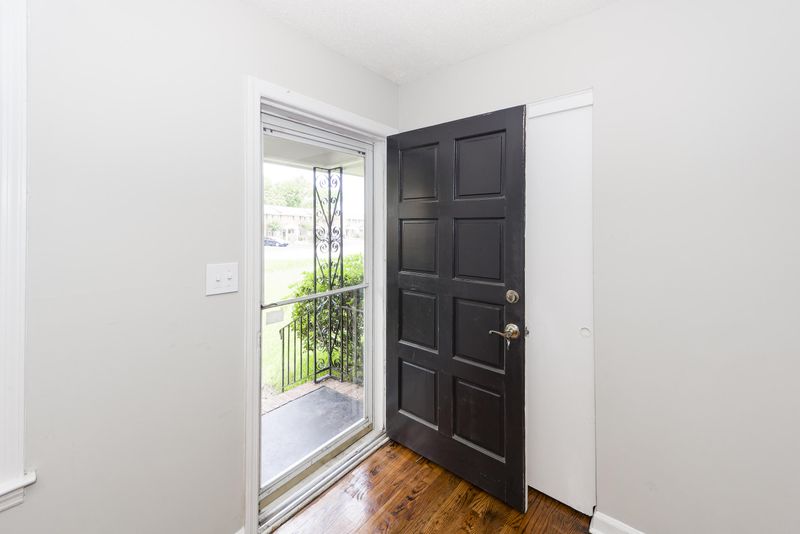 1837 Mepkin Rd, Charleston, SC 29407
