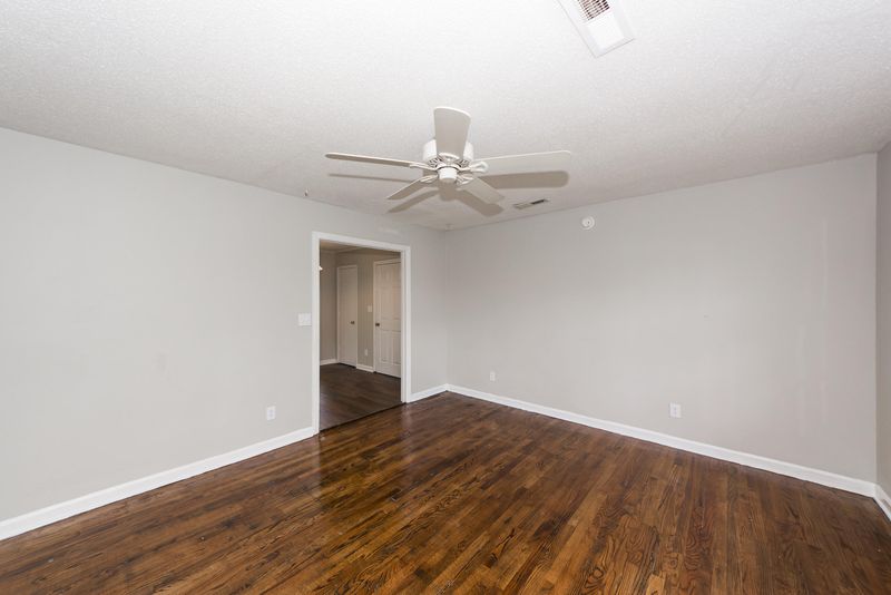 1837 Mepkin Rd, Charleston, SC 29407