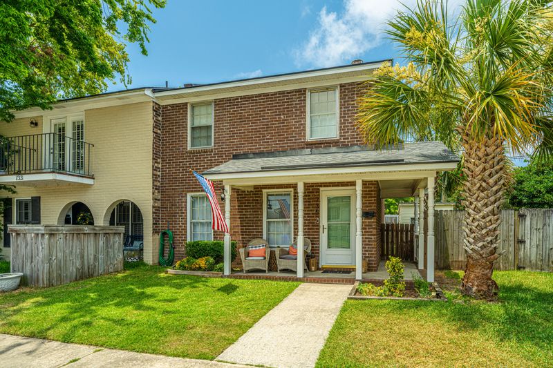 735 Ralston Ct, Mount Pleasant, SC 29464