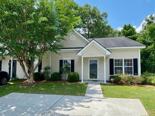 327 Dupont Way, Summerville, SC 29485