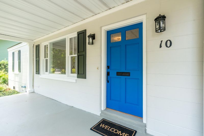 10 Live Oak Ave, Charleston, SC 29407
