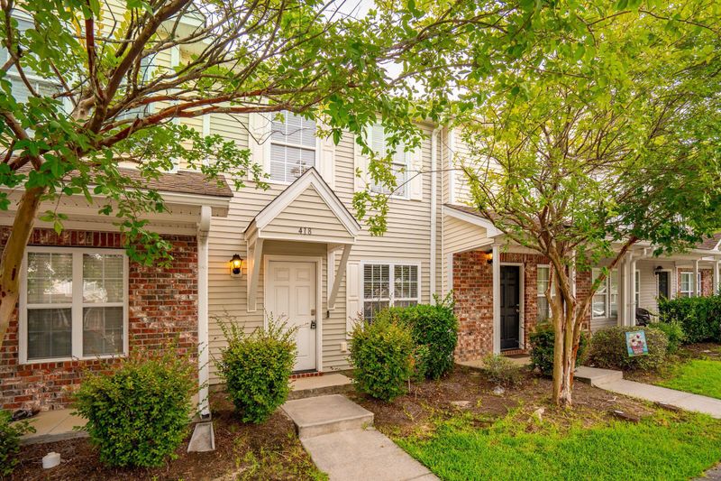 418 Truman Dr, Goose Creek, SC 29445