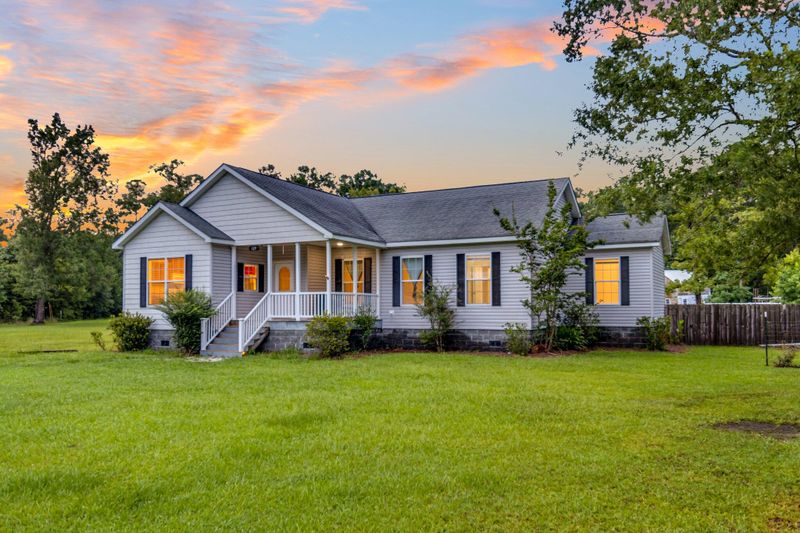 129 Cheyenne Rd, Summerville, SC 29483