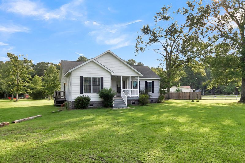 129 Cheyenne Rd, Summerville, SC 29483