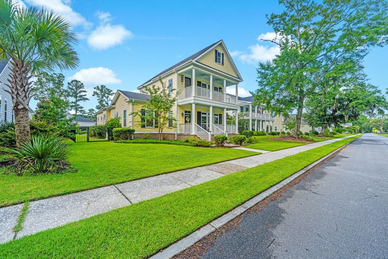 4000 Berberis Ln, Hollywood, SC 29470