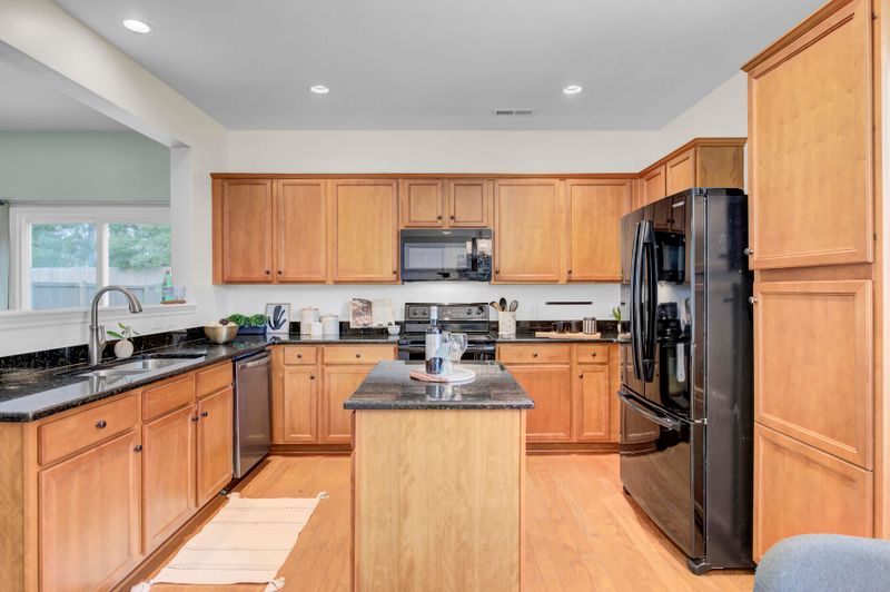 9714 Seed St, Ladson, SC 29456