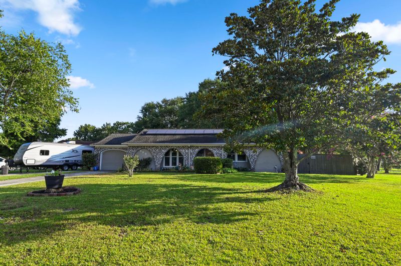 609 Beauregard Rd, Summerville, SC 29486