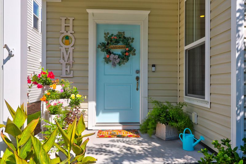 607 Mountaineer Landing Dr, Charleston, SC 29492