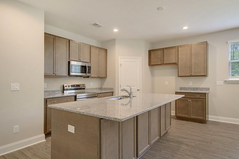 116 Braxton Rd, Harleyville, SC 29448