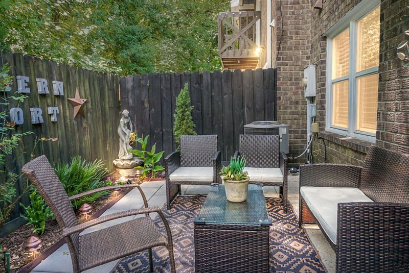 2483 Realm St, North Charleston, SC 29406