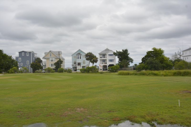 7 Battery Park Rd, Edisto Island, SC 29438