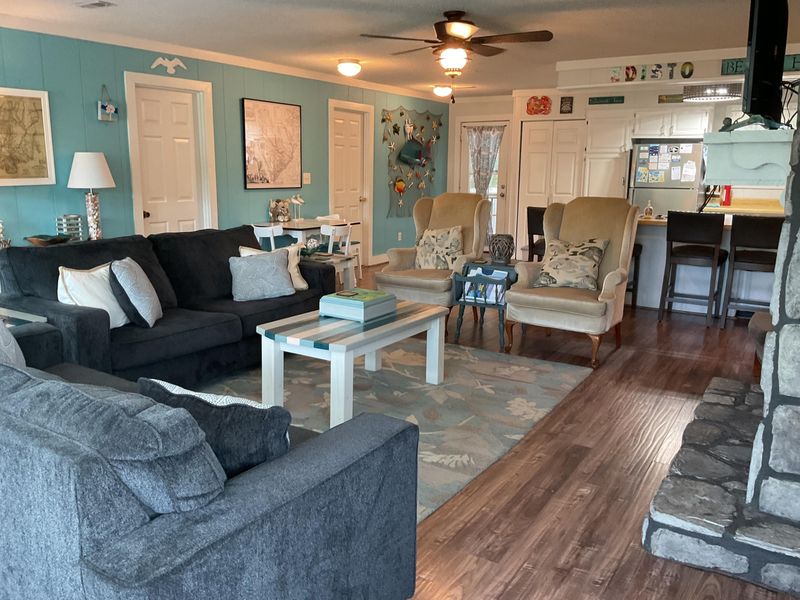 2602 Myrtle St, Edisto Beach, SC 29438