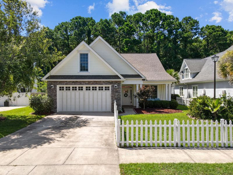 2170 Annie Laura Ln, Mount Pleasant, SC 29466