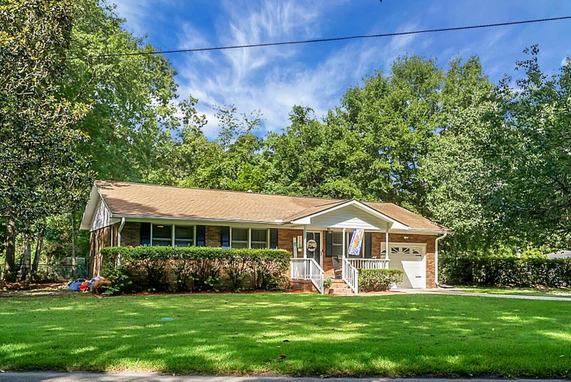 110 Limehouse Dr, Summerville, SC 29485