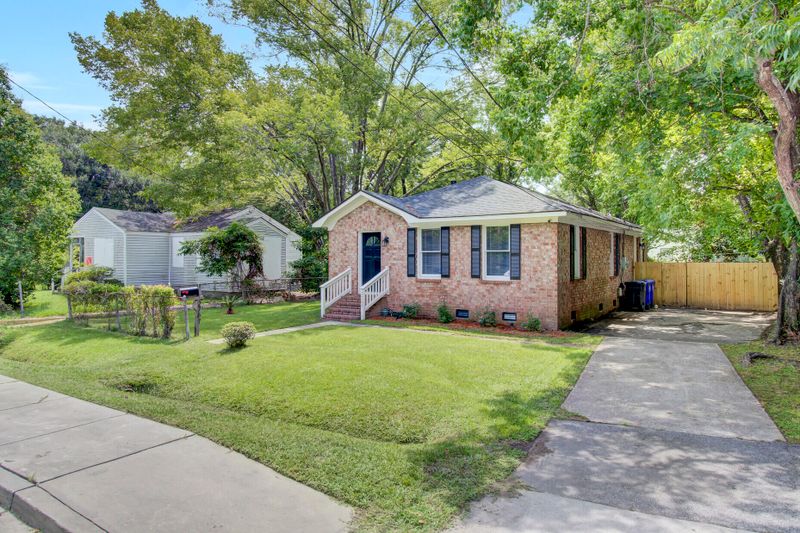2767 Ranger Dr, North Charleston, SC 29405