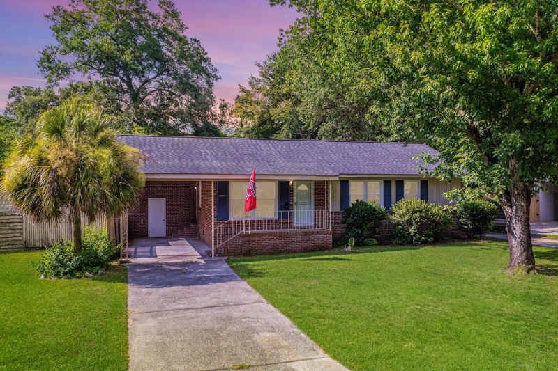 4755 N Constellation Dr, North Charleston, SC 29418