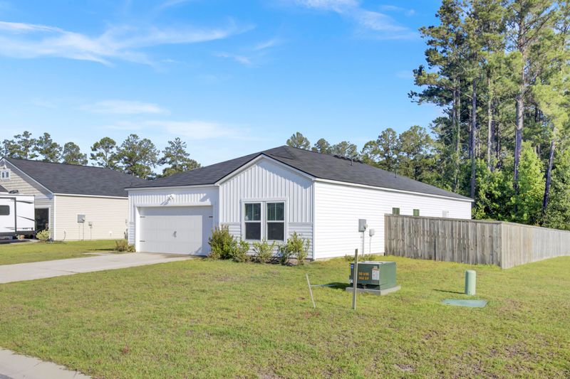 275 Firewheel Ct, Summerville, SC 29486
